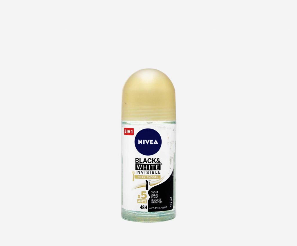 Nivea Black & White Invisible Silky Smooth deodorant Roll on 50ml